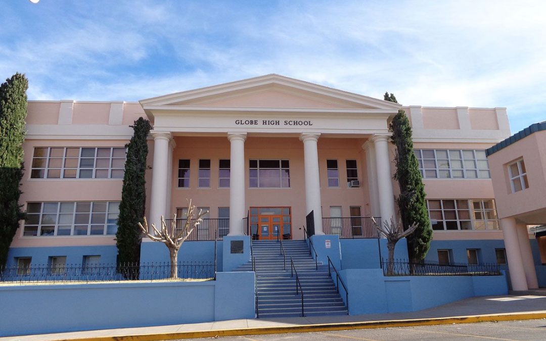 Globe High School